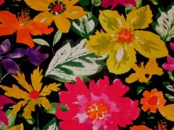 Pattern Floral Toss color Multi