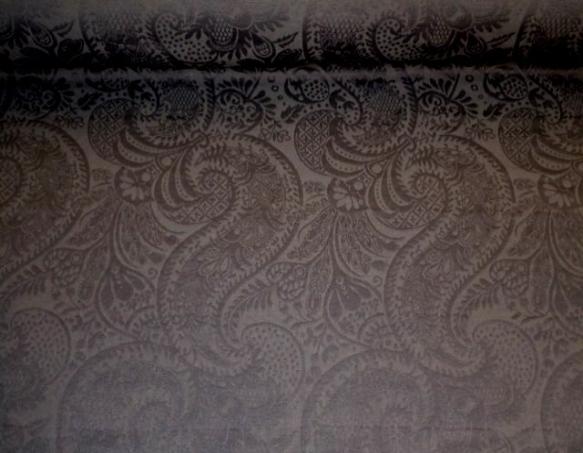 Pattern Tracy Paisley Matelasse textured pattern decorator fabric, in color Charcoal (black)